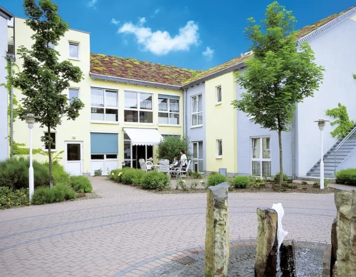 gut eingeführtes Pflegezentrum im Landkreis Offenbach